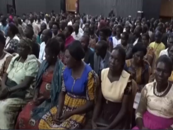 Amuru Farmers Storm Parliament