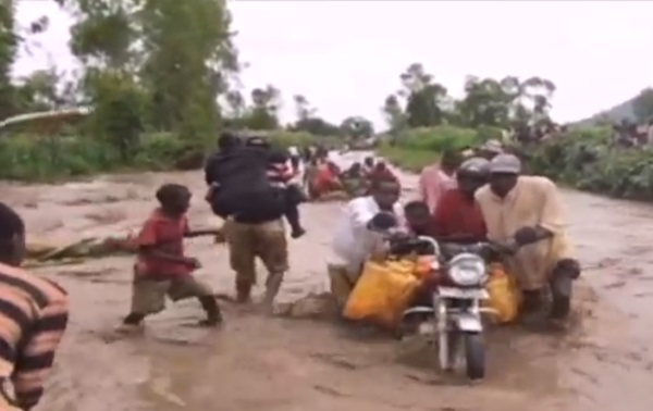 Floods Block Mbale- Manafwa Road